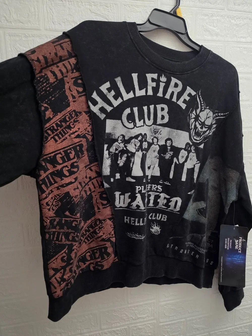 Nwt Men's Netflix Stranger Things Crewneck Sweatshirt, Size L
